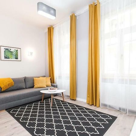 Urban Nest Apartments- Old Town Stradomska 9 Cracovia Esterno foto