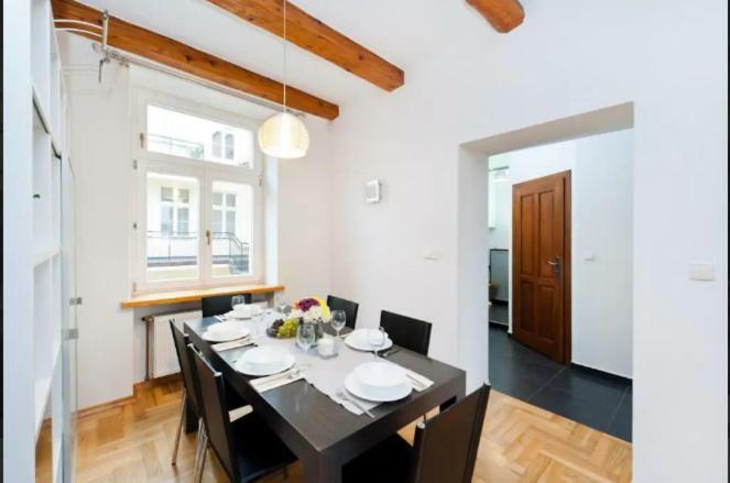 Urban Nest Apartments- Old Town Stradomska 9 Cracovia Esterno foto